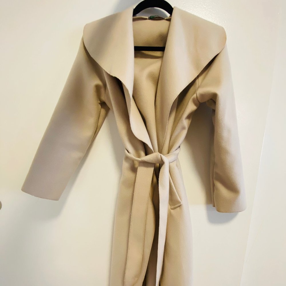 Lightweight tan trench coat